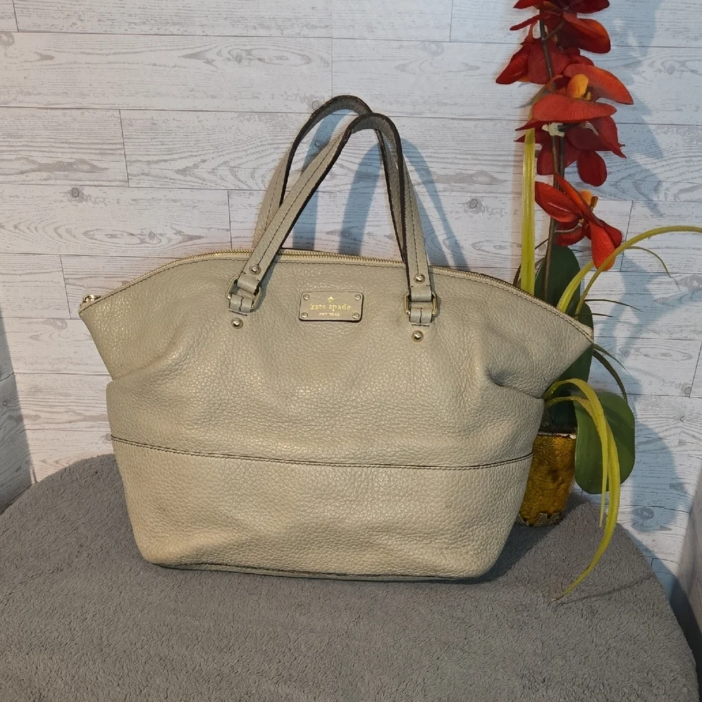 Kate Spade Grove Court Blaine Leather Tote Bag Taupe